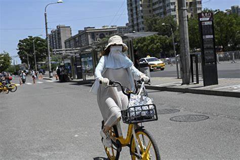 42℃排不上中国高温前10  地表温度突破70℃