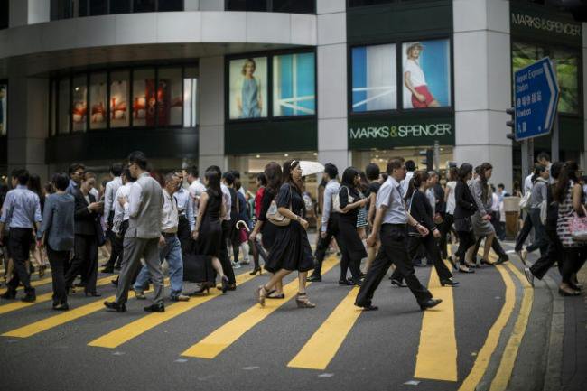 后悔拿香港身份！内地优才来港1个月大呼“惨”