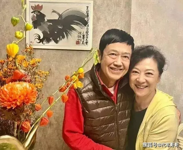 王骁父亲去世，享年79岁，王馥荔痛失夫君