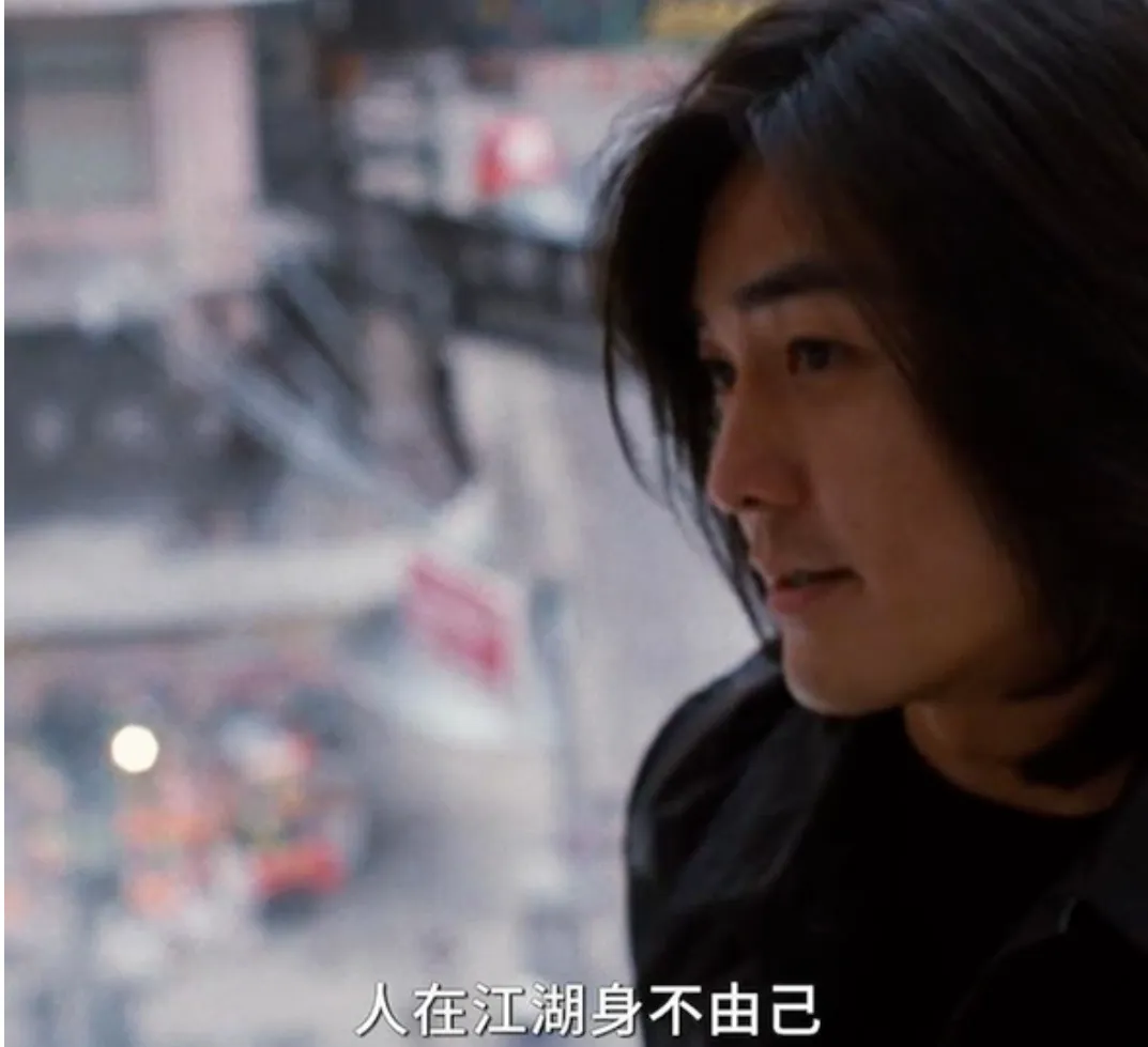 第一批混进老年徒步团的人，已经“进骨科”了