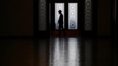 传政治老人掌四中人事权 五大重臣与习切割