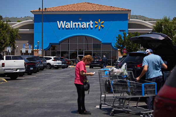 美国零售巨头,对中国出尔反尔 美国零售巨头,对中国出尔反尔