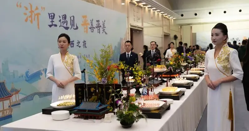 电价反常暴跌，外滩还要长草？