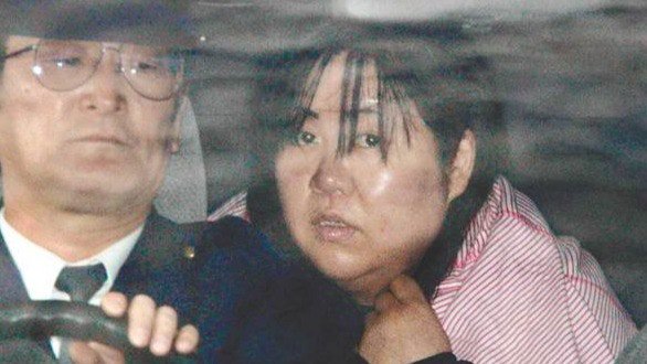 截至2010年1月，木嶋因欺诈等罪名再次被捕7次（ダイヤモンド）