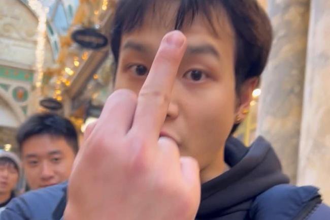 今年六四，这位小粉红成为英国通缉犯