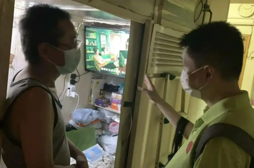 还有独立卫浴…日本3㎡超迷你公寓爆火