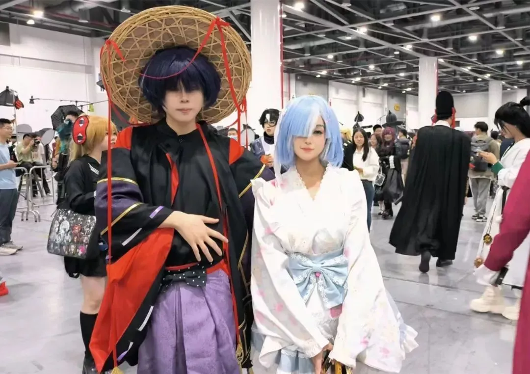 今年5月，小葛参加cosplay活动