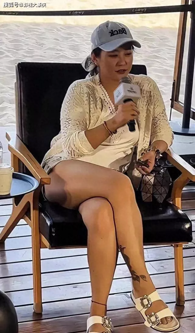 郝蕾真实状态曝光！网友：治好了我的身材焦虑