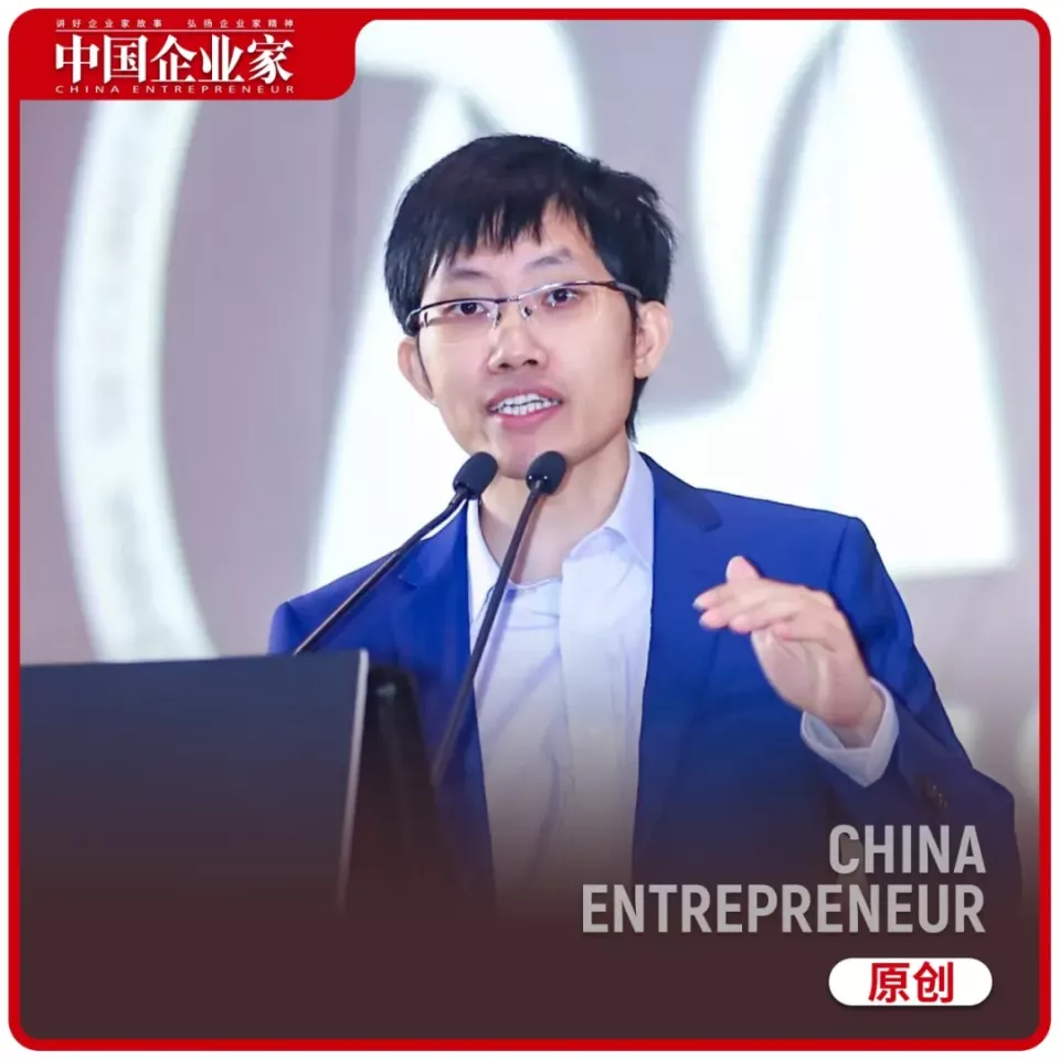 DeepSeek流量下滑，这半年梁文锋都干了啥？