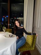 李小璐被曝二胎生子，与贾乃亮早成过去式，甜馨成负面消息接盘侠