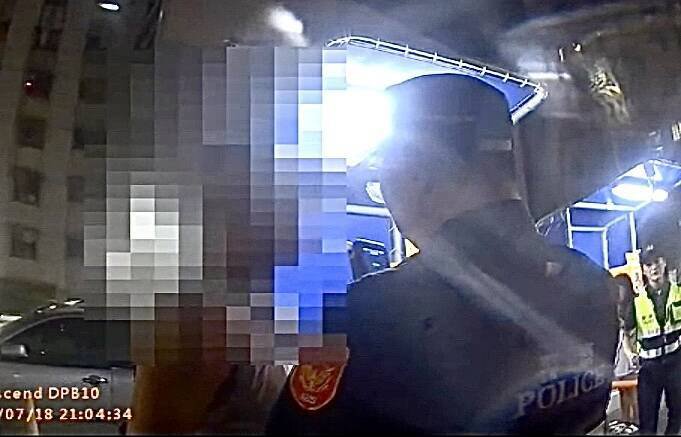 林男(左)酒测超标触犯公共危险罪嫌。(读者提供) 林男(左)酒测超标触犯公共危险罪嫌。(读者提供)