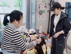 董璇再婚后的生活状态曝光！疑似因为女儿选择与新婚丈夫分居