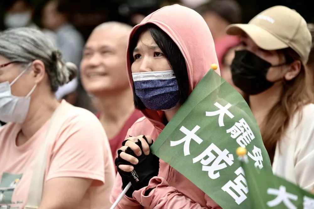 大罢免失败 给民进党上了一堂民主课