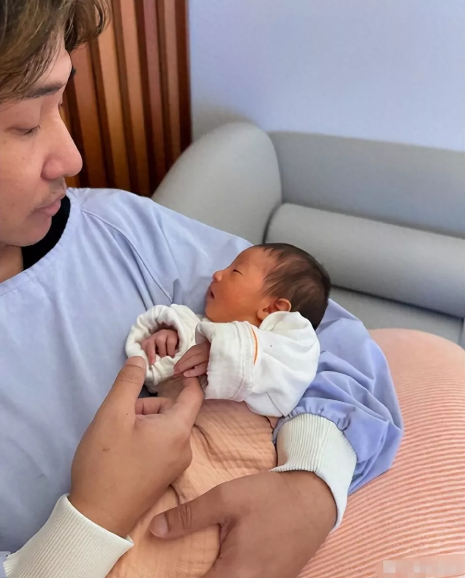 曝欧弟再婚不到1年婚变，和妻子分居原因曝光