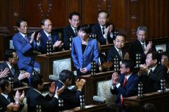 高市早苗当选首相 日本首位女领导人延续安倍路线