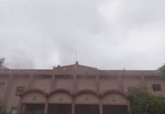 北市乔治商职旧校区火警 不到半小时扑灭无伤亡