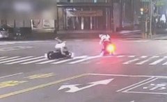 高雄清晨2机车擦撞3人送医 又是未让直行车肇祸