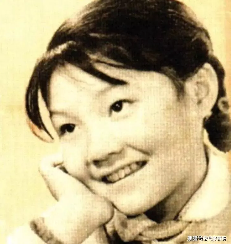 马晓晴:与名导同居多年被抛弃,如今57岁还是单身