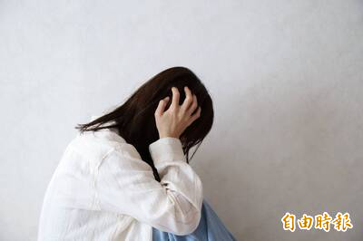 台中市一所公立高职传出男学生性骚扰女学生事件，一名高三女学生在thread贴文具名指出，近期曾遭受性骚扰事件，身心造成深远影响。示意图。（资料煦）