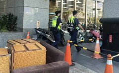 台中妇人1个月没和家人联络 警破门已明显死亡