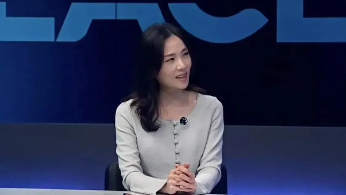 APEC峰会刷屏的韩国女次长是谁？