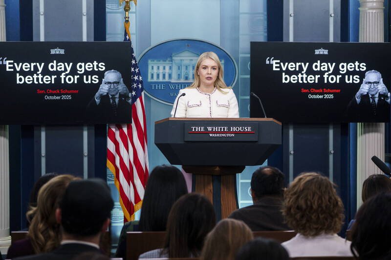 白宫以保护国安为由，限制媒体自由进入新闻秘书李威特等通讯部门工作人员办公所在的区域。（欧新社）