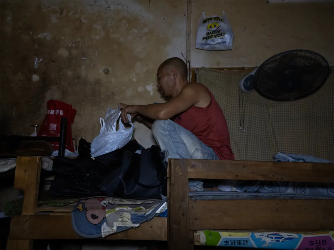 8元旅店,流离人生 8元旅店,流离人生