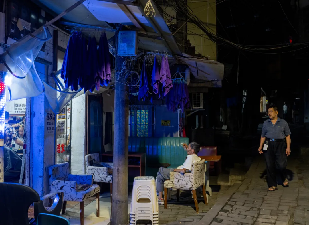 8元旅店,流离人生 8元旅店,流离人生