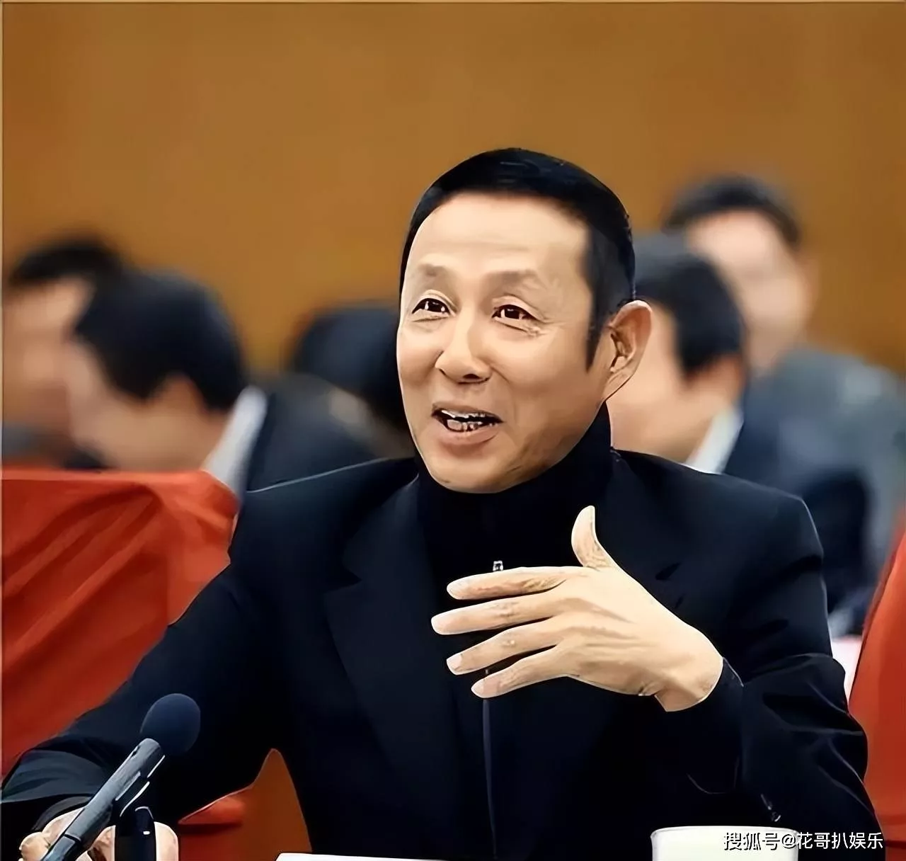 陈道明性取向被质疑，曾表示要和胡军拍床戏