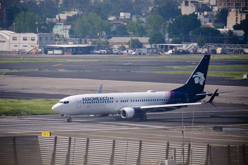 墨西哥航空从墨西哥飞往美国的航线即将取消。（彭博）
