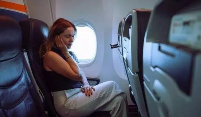 飞机上最差的位置是“这排” 原因曝