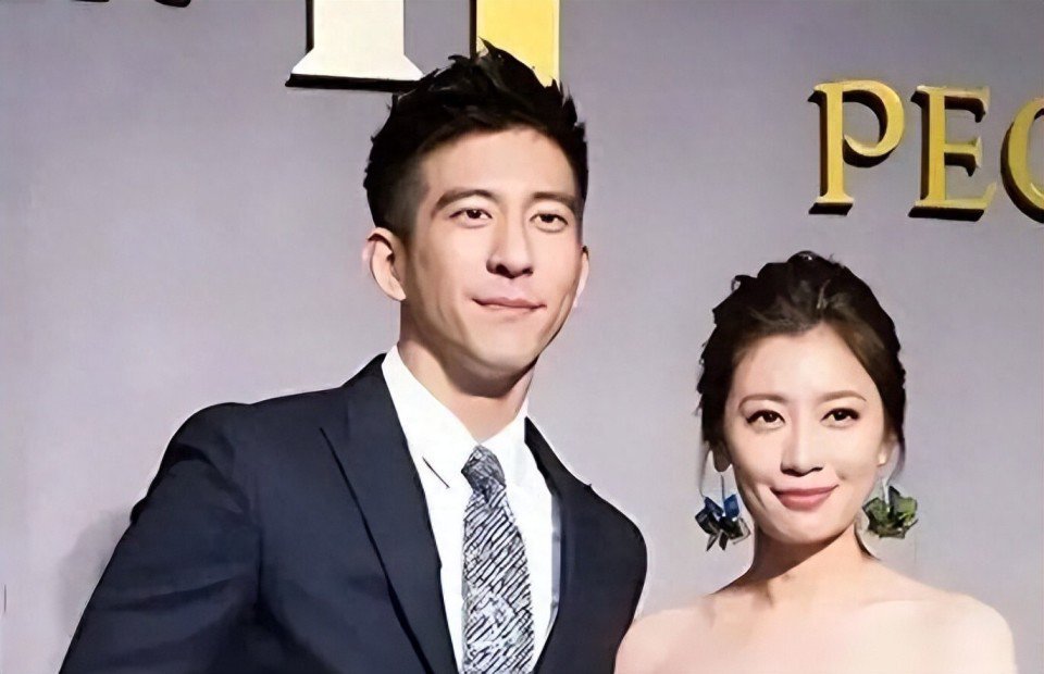 又嫁错人了？不到24小时 贾静雯迎来4个噩耗 个个戳她心窝