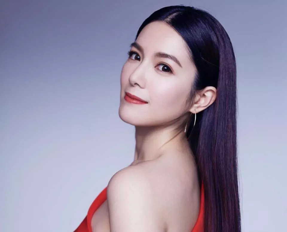 香港知名女星正式离婚，恢复单身即有追求者