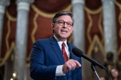 两党皆输! 美史上最长政府关门落幕 经济损失110亿美元