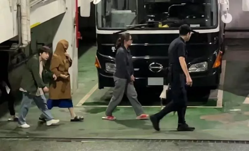 台知名火锅店老板沦为诈骗集团洗钱头目,法院裁定羁押