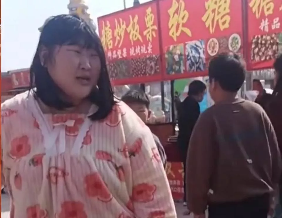 大衣哥自曝女儿朱雪梅已订婚,女婿家境曝光