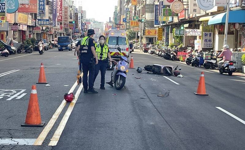 警方到场处理。（民众提供）