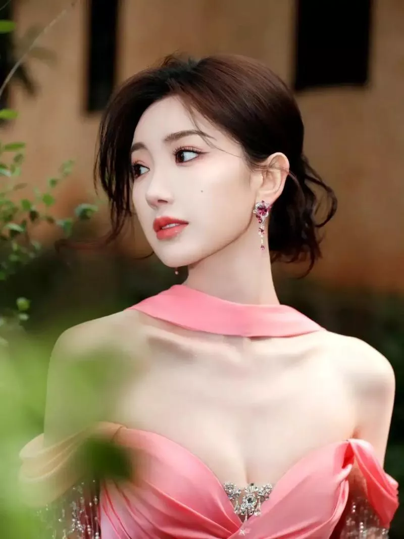 和陈晓“闪婚”风波3个月后,毛晓彤近况曝光