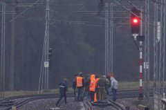 乌国转运枢纽!波兰铁轨遭破坏  检怀疑外国情报机关涉入