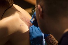 刺青颜料会进入淋巴系统 瑞士研究:杀死免疫细胞、扰乱疫苗反应