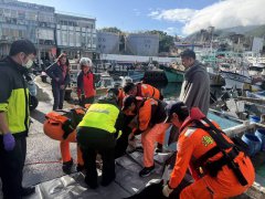 南方澳渔港发现浮尸 查出是昨晚离家78岁妇人