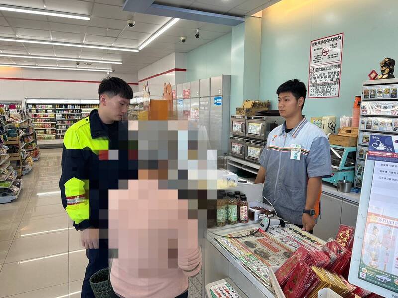 竹南7旬妇遇「美国退休军官」送礼，急忙汇款付关税。（警方提供）