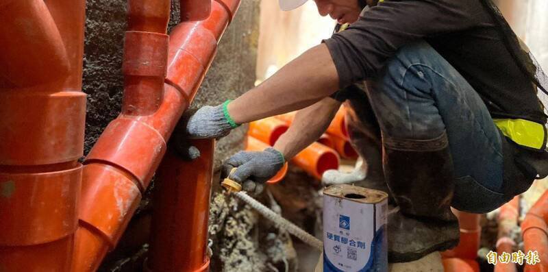 潘男在工地中暑热衰竭，称丧失工作能力，公司求偿到65岁退休4百多万；台南高分院认仅4个月职灾，维持原审只给7万多。示意图。（资料照）