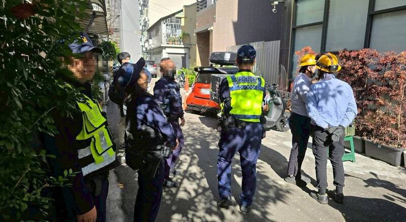 台中市观旅局会同警方等，近日再度祭出铁腕，强制执行3家西屯区日租套房断水断电处分。（观旅局提供）