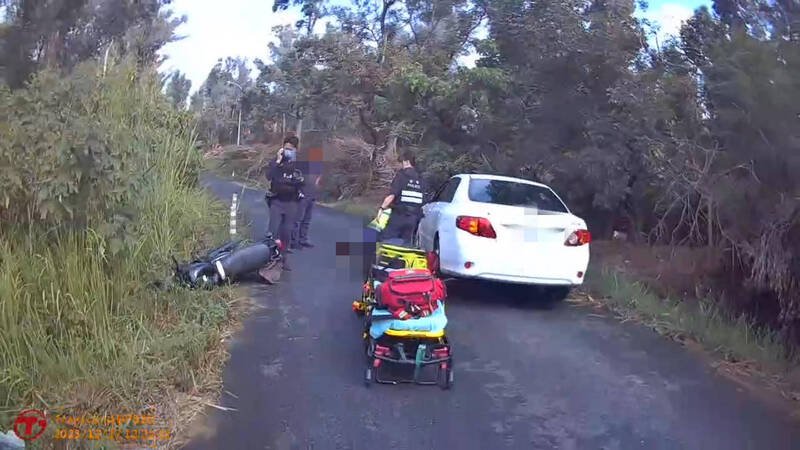 事发地点在民雄乡大崎村往松山村方向产业道路。（嘉义县消防局提供）