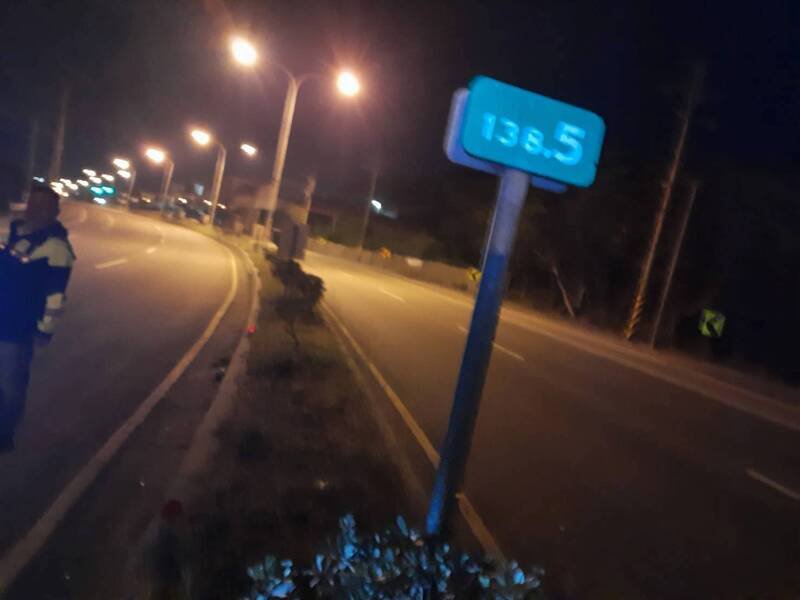 台１线138.5K苗栗县通霄镇路段，今（５）日凌晨发生一起死亡交通事故。（图由民众提供）