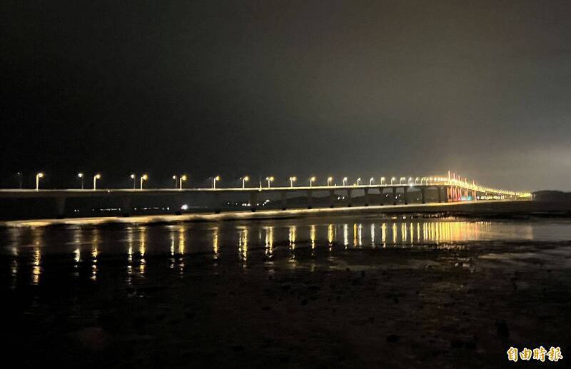 男子在金门大桥落海。（记者吴正庭摄）