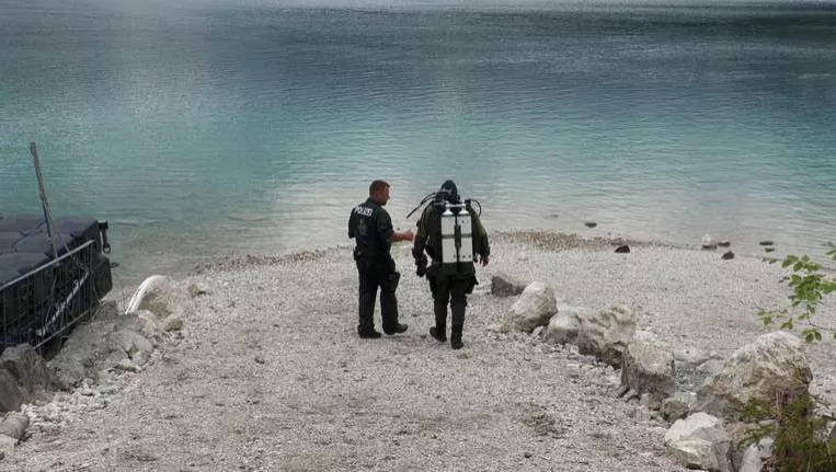 悲剧：中国父子德国溺亡，失踪一周后找到遗体