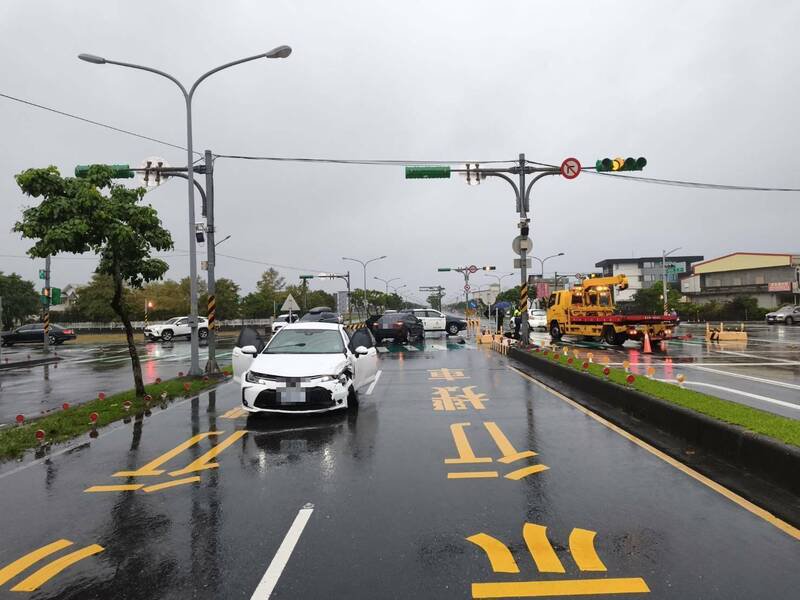 事故现场画面。(警方提供) 事故现场画面。(警方提供)