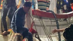 父渔船海上作业爆炸起火儿飙船驰援  8人获救历劫返家